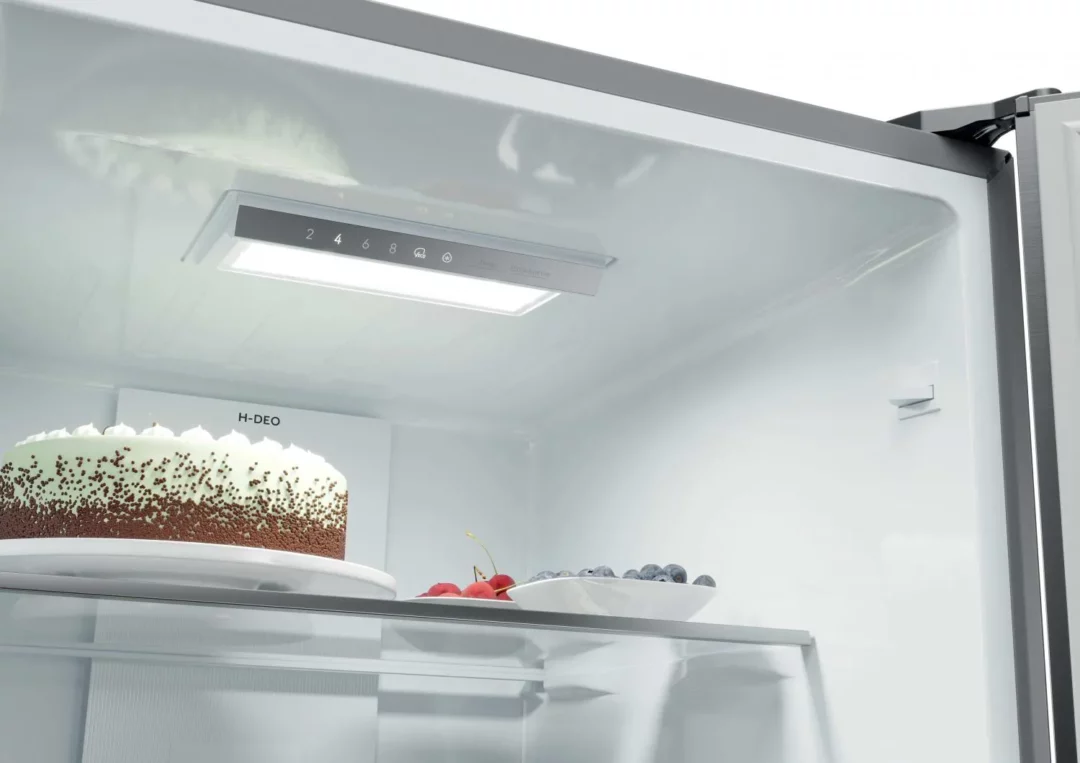 Frigorifero Haier Combinato 3 Porte Capacità 303 Litri Classe energetica E Raffreddamento No Frost colore Acciaio Inox - HTR3518ENMX 3D 55 Serie 3 - immagine 9