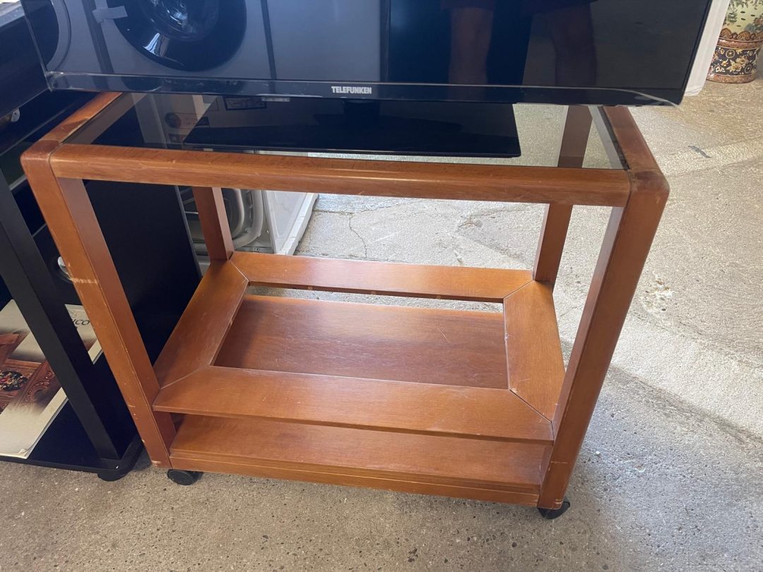 Tavolino in legno con le ruote S 3989 - immagine 2
