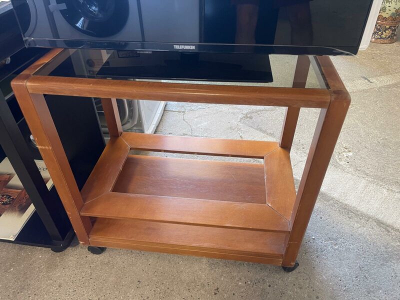 Tavolino in legno con le ruote S 3989 - immagine 2