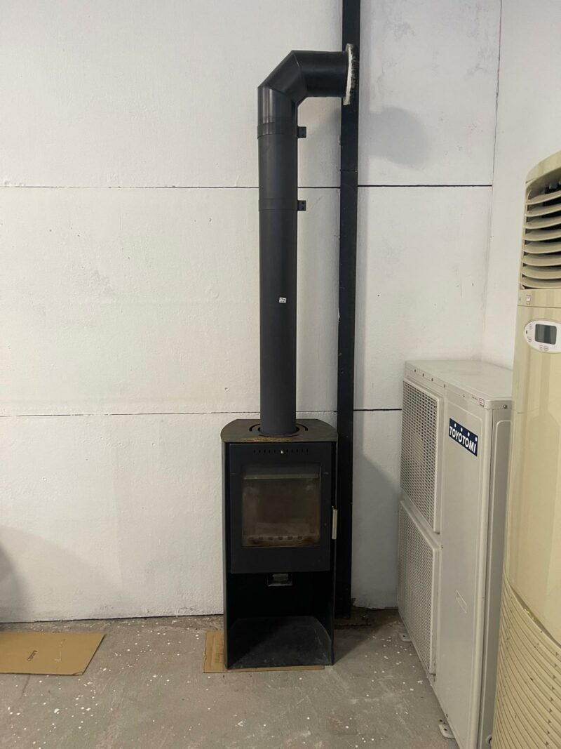 Stufa a legna usata S 3993 - immagine 3