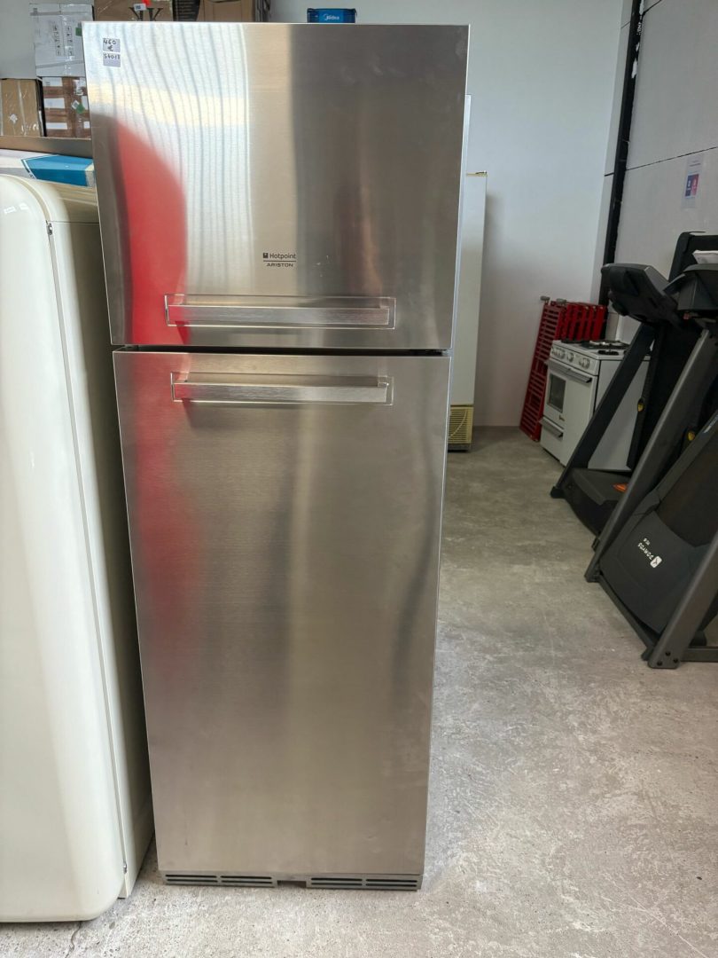 Frigorifero combinato Ariston carrozzato Seminuovo S 4018