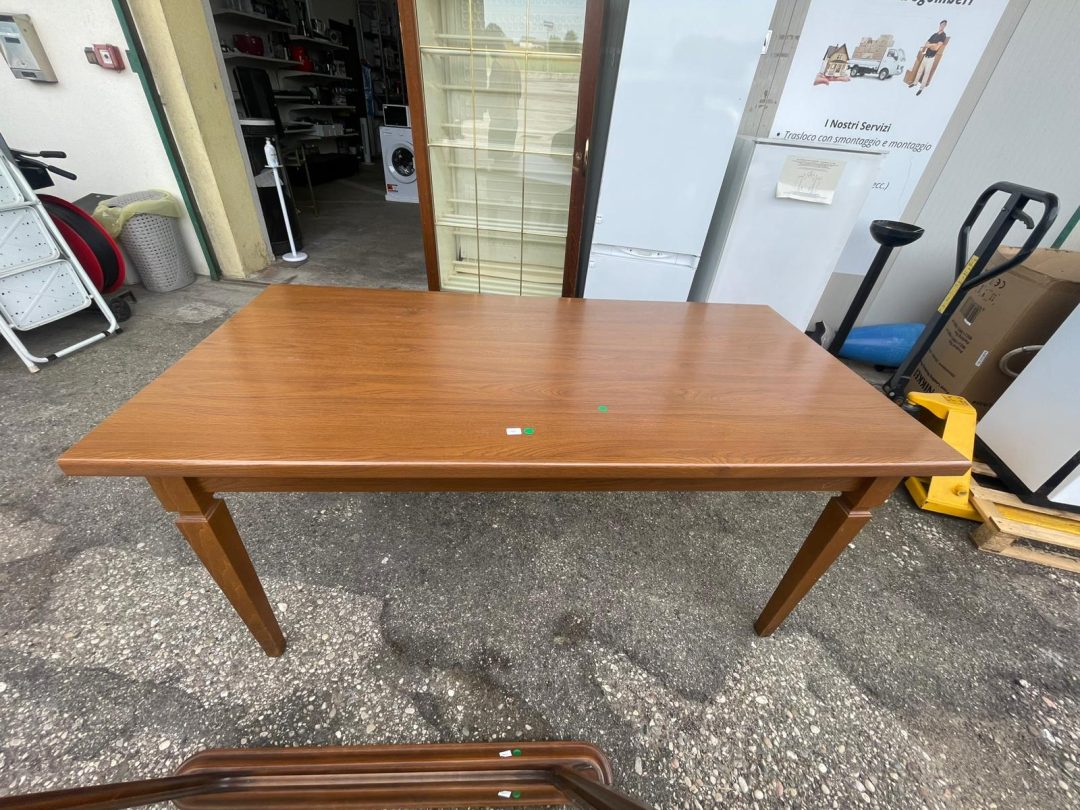 Tavolo + 6 sedie C 160