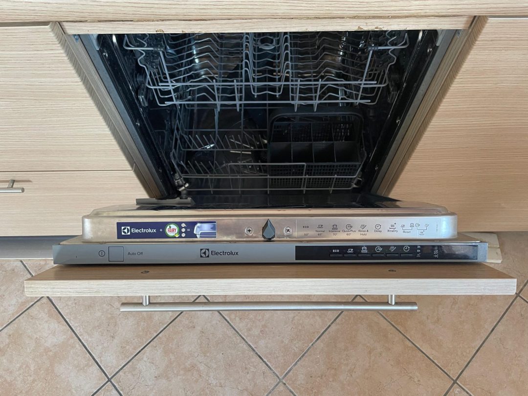 Cucina completa di lavello , piano cottura , cappa , lavastoviglie , frigo s 4397 - immagine 5