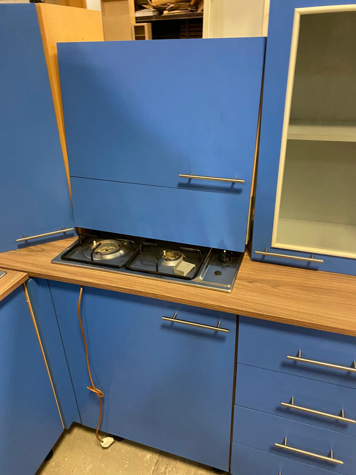 Mobile cucina con lavandino e piano cottura (blu) S 4781 - immagine 3