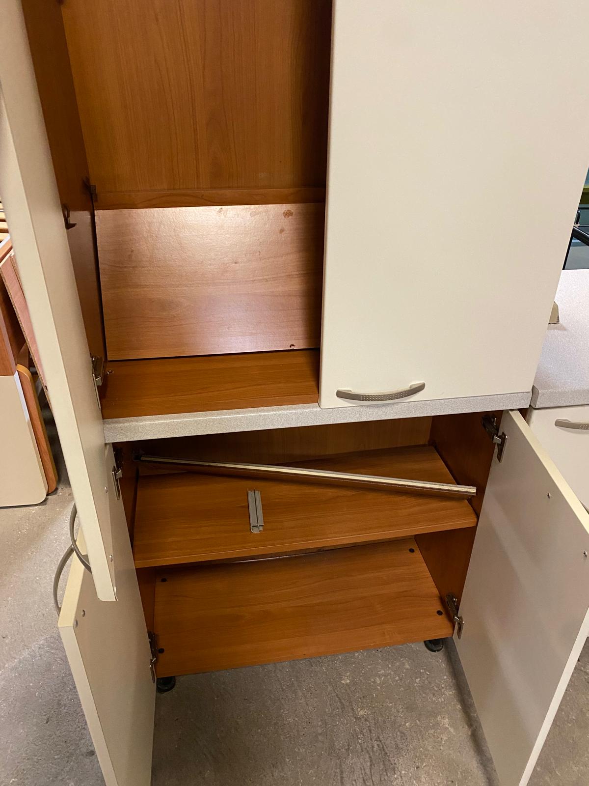 Mobile cucina completa di forno e piano cottura - immagine 7