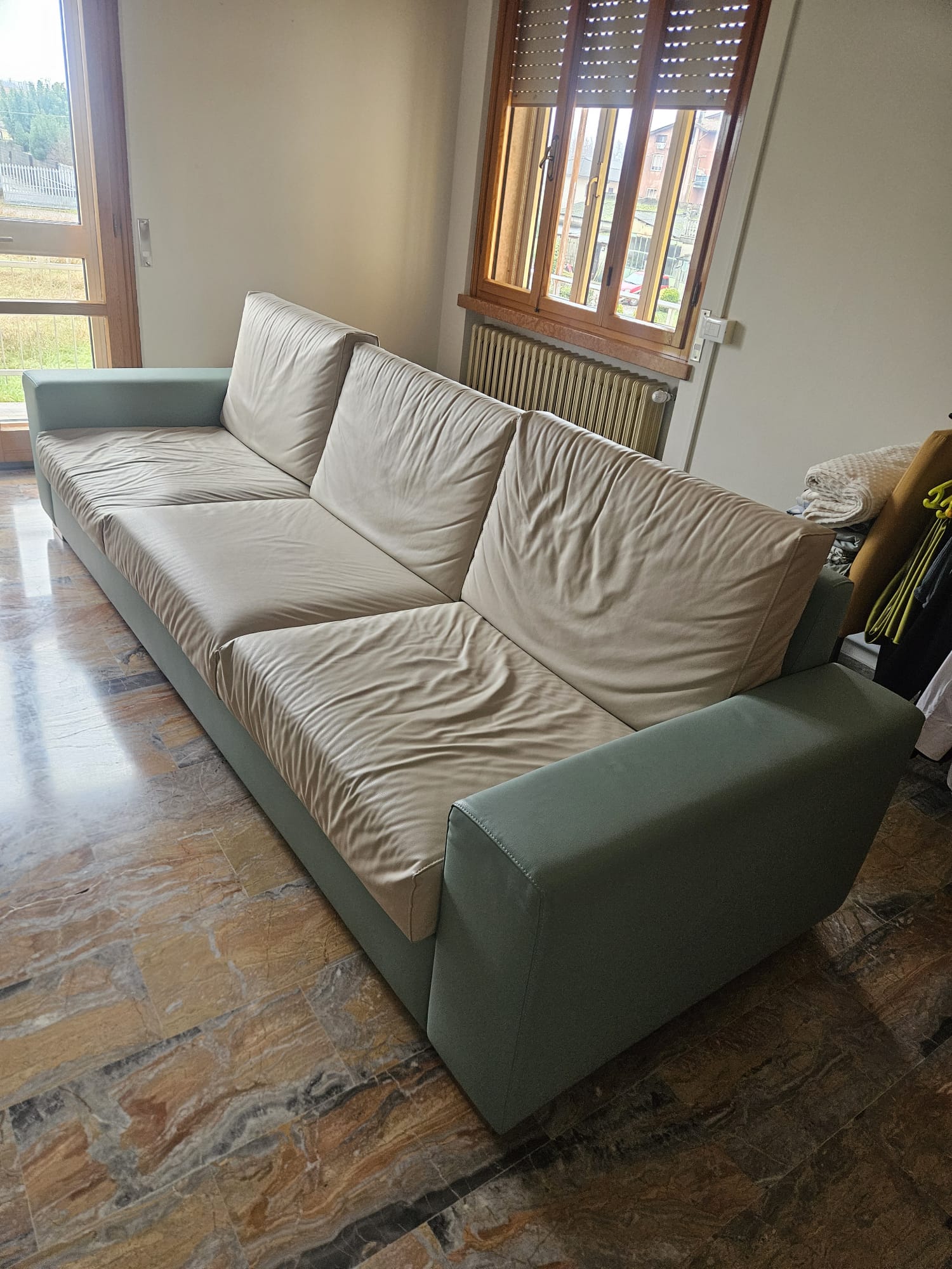 Divano fisso 4 posti completo di 2 pouf codice:419 - immagine 4