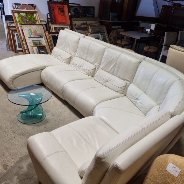 Divano In Pelle Primo Fiore Codice:480