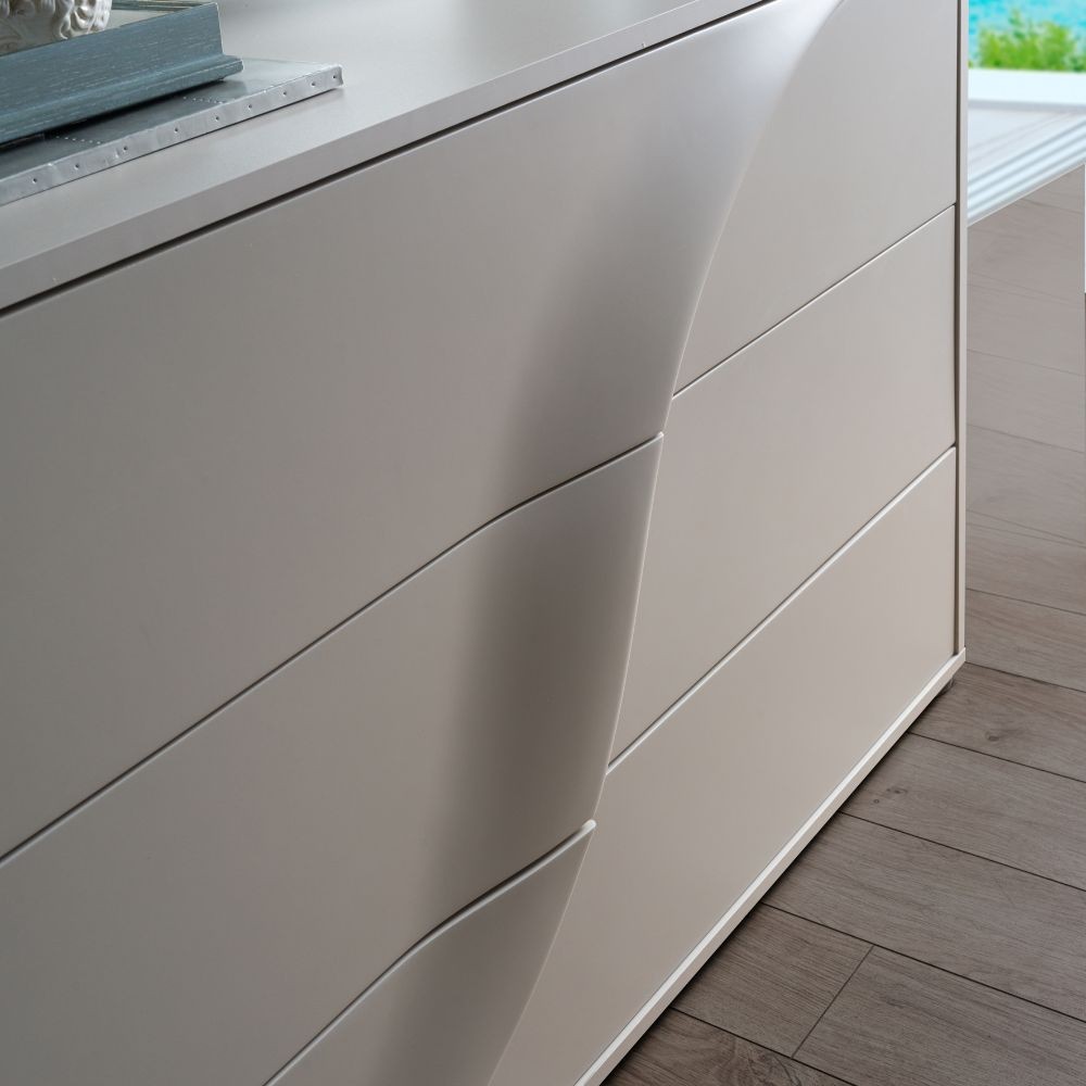 Camera da letto Blegina colore cashmere con armadio 2 ante scorrevoli e letto matrimoniale imbottito - immagine 4