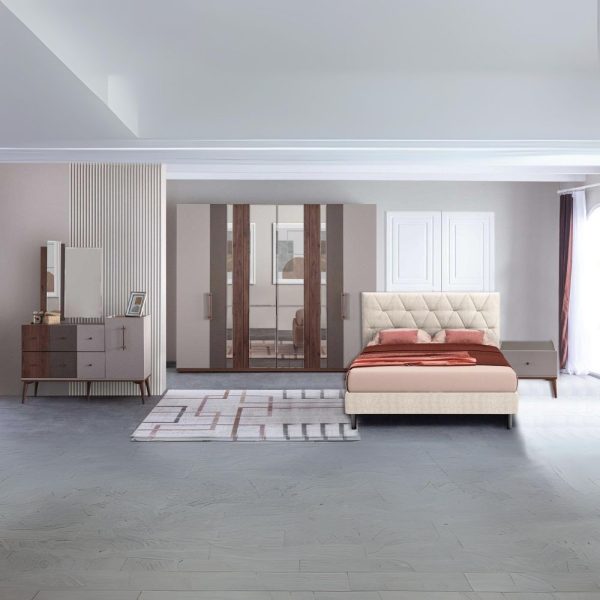 Camera da letto Pastel in colore beige, noce e dark coffee