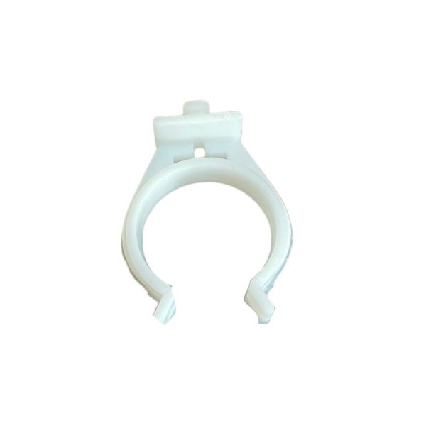 Gancio per zoccolo colore bianco BK03