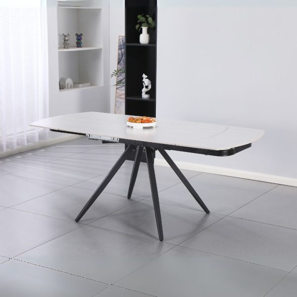 Tavolo girevole allungabile Kitti con piano in ceramica larice beige e gambe in metallo nero